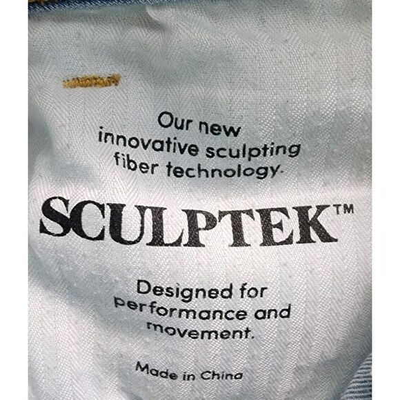 Capri Athleta Womens Size 10 Sculptek Jeans Light Wash Denim - Picture 6 of 8